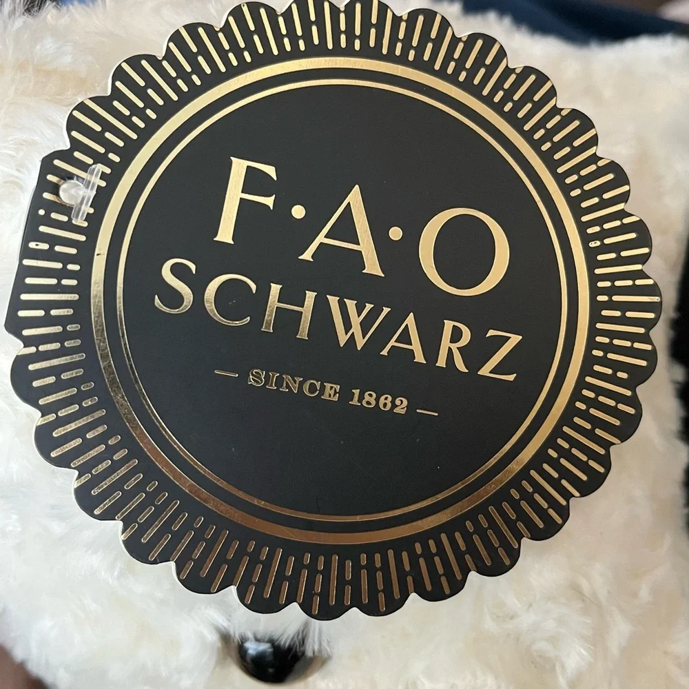 NEW FAO Schwarz Large Curly White Sitting Bear Plush - Return To Wonder - Picture 10 of 13